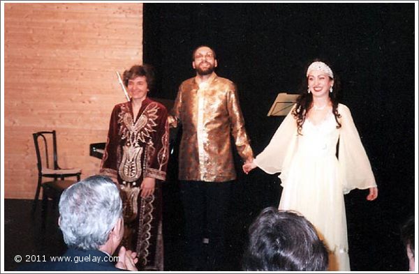 Sarah Loh, Josef Olt & Gülay Princess at Kleine Komödie, city of Salzburg (1995)