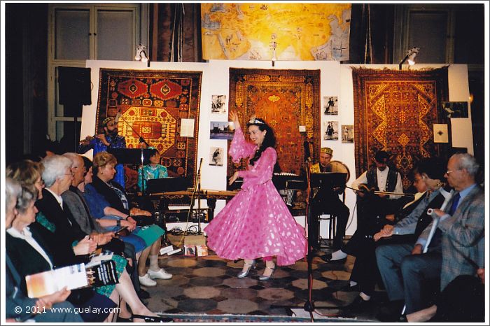 Gülay Princess & The Ensemble Aras at Gösting Castle, Graz (2000) 