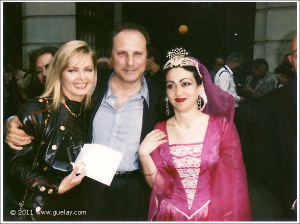 Gülay Princess with painter Attersee and Marita de Braun-Ruiter