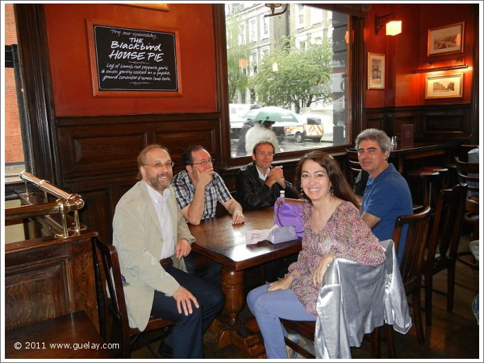 Gülay Princess & The Ensemble Aras at breakfast in Earl's Court, London