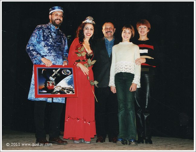 Josef Olt, Gülay Princess and Usachev Family afer concert in Moscow (2001)
