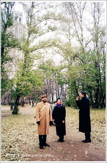 Josef Olt, Reet Kudu and Nariman Hodjati in Moscow (2001)