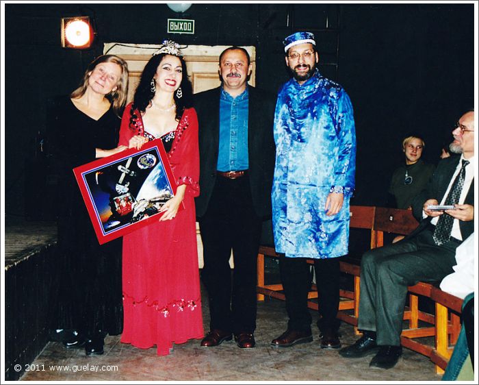 Reet Kudu, Gülay Princess, Yury Usachev and Josef Olt after concert in Moscow (2001)