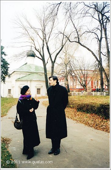 Reet Kudu and Nariman Hodjati in Moscow (2001)