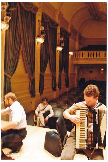Gülay Princess &The Ensemble Aras, preparation for concert, Carnegie Hall, New York (2005)