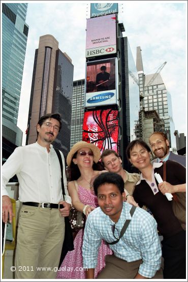 Gülay Princess & The Ensemble Aras at Time Square, New York (2005)