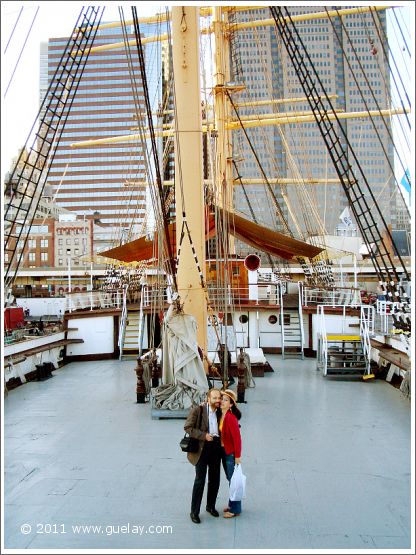 Josef Olt and Gülay Princess in Manhattan, New York (2005)