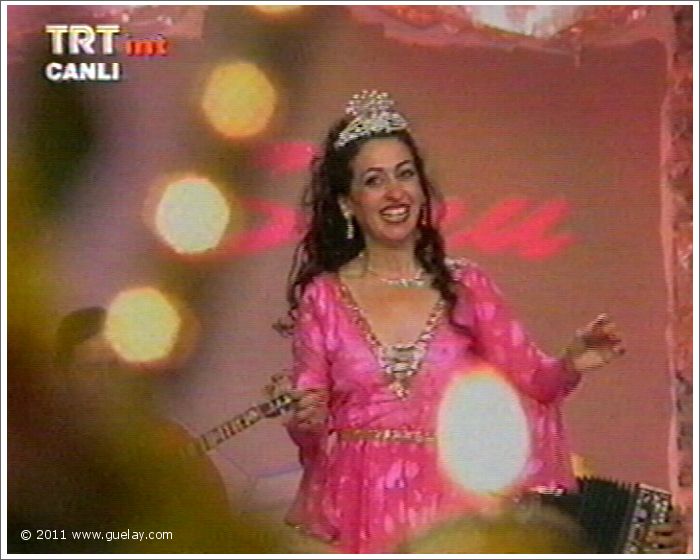Gülay Princess live at Hafta Sonu (TV-Show), Izmir, Fuar Parki (1998)