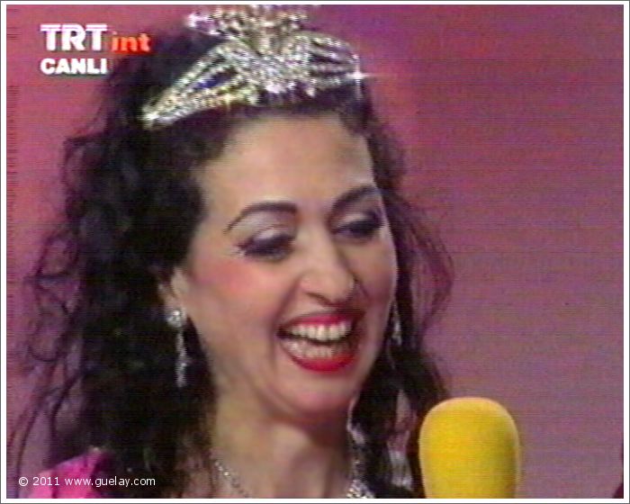 Gülay Princess live at Hafta Sonu (TV-Show), Izmir, Fuar Parki (1998)