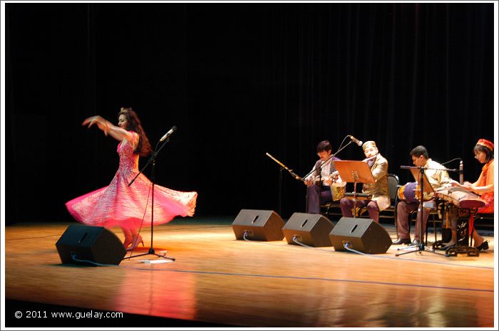 Gülay Princess & The Ensemble Aras at Reşit Rey Concert Hall, Istanbul (2005)