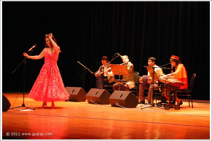 Gülay Princess & The Ensemble Aras at Reşit Rey Concert Hall, Istanbul (2005)