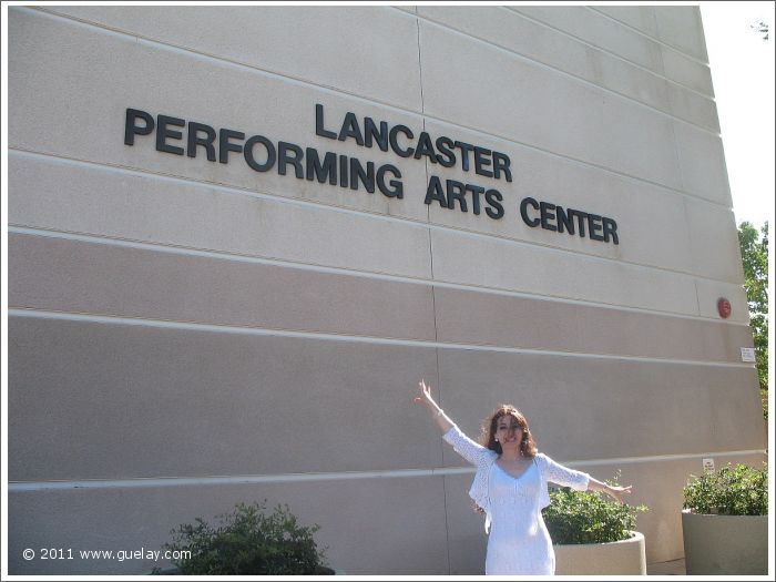 Gülay Princess in front of Lancaster Performing Arts Center, California (2006)