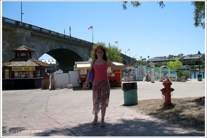 Gülay Princess at London Bridge, Lake Havasu City, Arizona (2006)