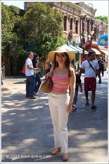 Gülay Princess at Universal Studios, Hollywood (2006)