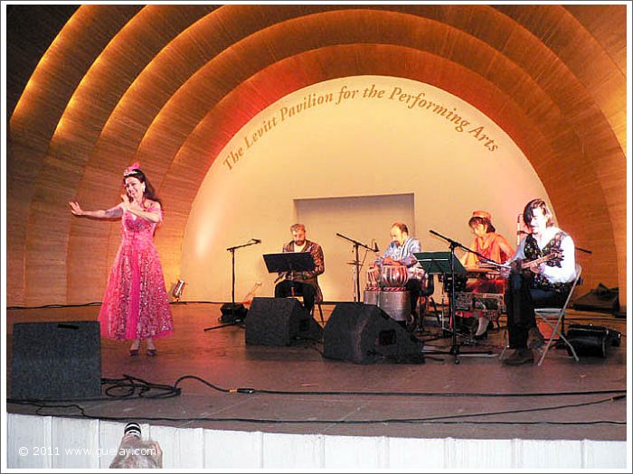 Gülay Princess & The Ensemble Aras at The Levitt Pavilion, Pasadena, California (2006)