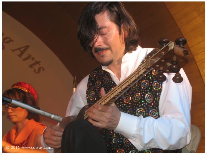 Nariman Hodjati at The Levitt Pavilion, Pasadena, Arizona (2006)