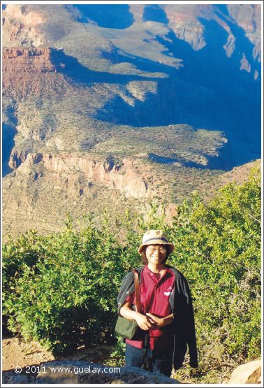 Ting Feng-Chiu at Grand Canyon, South Rim, Arizona (2006)