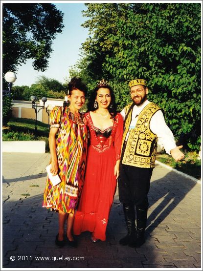 Dilbar Hidirova, Gülay Princess and Josef Olt in Samarkand (1997)