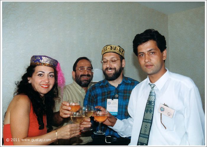 Gülay Princess, Asim, Josef and Sahiyor in Hotel Afrosiyob, Samarkand (1997)