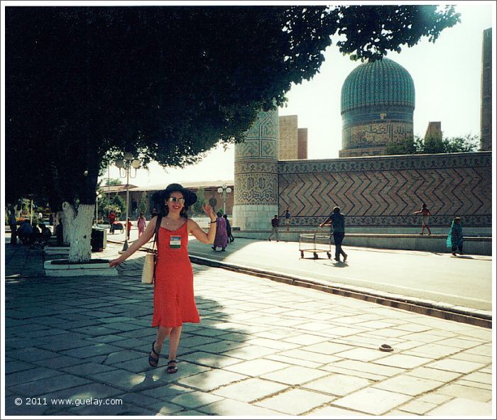 Gülay Princess in front of Bibi-Khanum Mosque in Samarkand (2003)