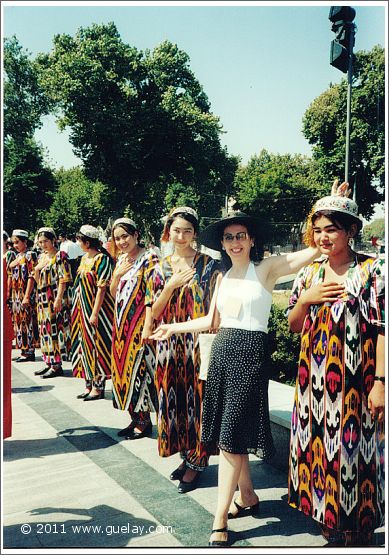 Gülay Princess at Sharq Taronalari Music Festival in Samarkand (2003)