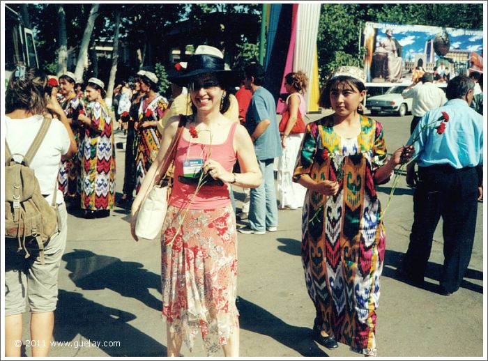 Gülay Princess at Sharq Taronalari Music Festival in Samarkand (2003)