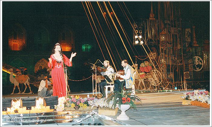Gülay Princess & The Ensemble Aras, performance at Registan Square, Samarkand (1997)