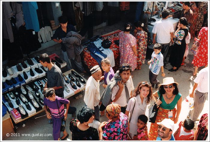 Gülay Princess, Dilbar, Sahiyor in Samarkand at Bazar (1997)
