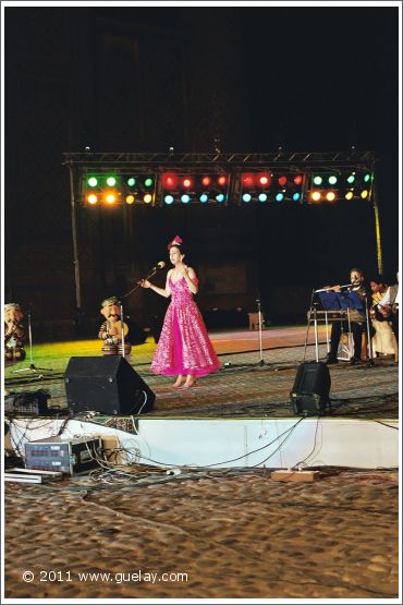 Gülay Princess & The Ensemble Aras at Registan Square, Samarkand (2003)