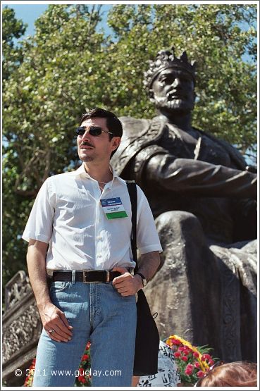 Nariman Hodjati in front of Amir Temur memorial in Samarkand (2003)