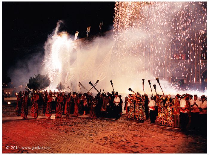 opening ceremony of Sharq Taronalari Music Festival (1999)