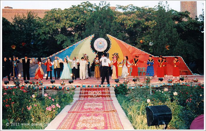 The Ensemble Aras at Sharq Taronalari Music Festival in Samarkand (1997)