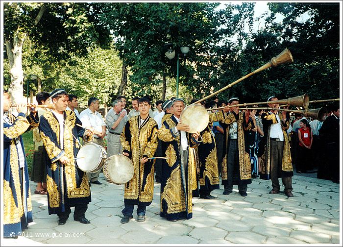 Sharq Taronalari Music Festival in Samarkand (2003)