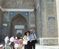 Gülay Princess and Josef Olt, main portal of Bibi-Khanym Mosque in Samarkand (2003)