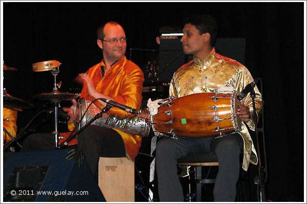 Daniel Klemmer and Lalu Joseph Alappatt at Sargfabrik, Vienna (2008)