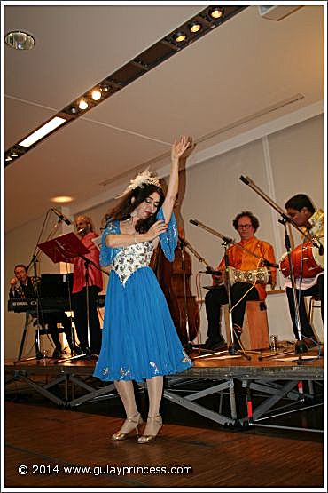 Gülay Princess and The Ensemble in Hauptbücherei